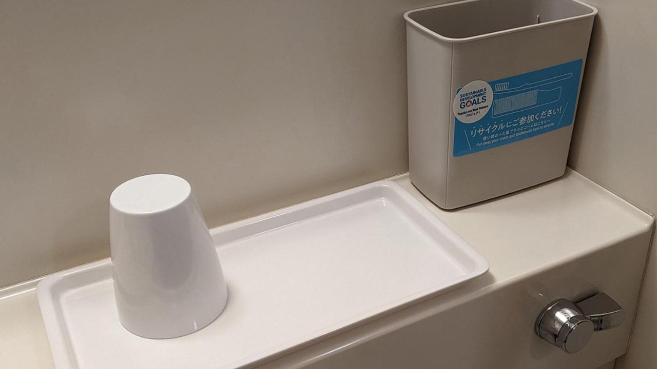 Toyoko Inn Kashiwa-Eki Higashi-Guchi Zewnętrze zdjęcie